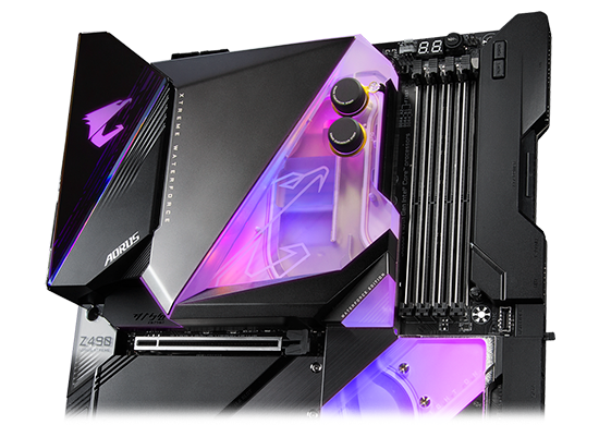 14049-z490-aorus-xtreme-waterforce-02