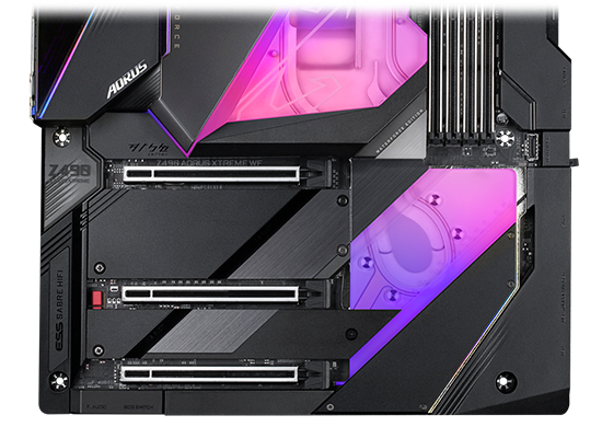 14049-z490-aorus-xtreme-waterforce-05