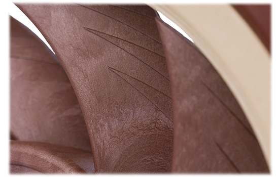 Noctua NF-A12x25 5V PWM, Ventola Silenziosa di Qualità Premium con Cavo Adattatore USB, 4-Pin, Versione da 5V (120 mm, Marrone Noctua NF-A12x25 5V PWM, Ventola Silenziosa di Qualità Premium con Cavo Adattatore USB, 4-Pin, Versione da 5V (120 mm, Marrone