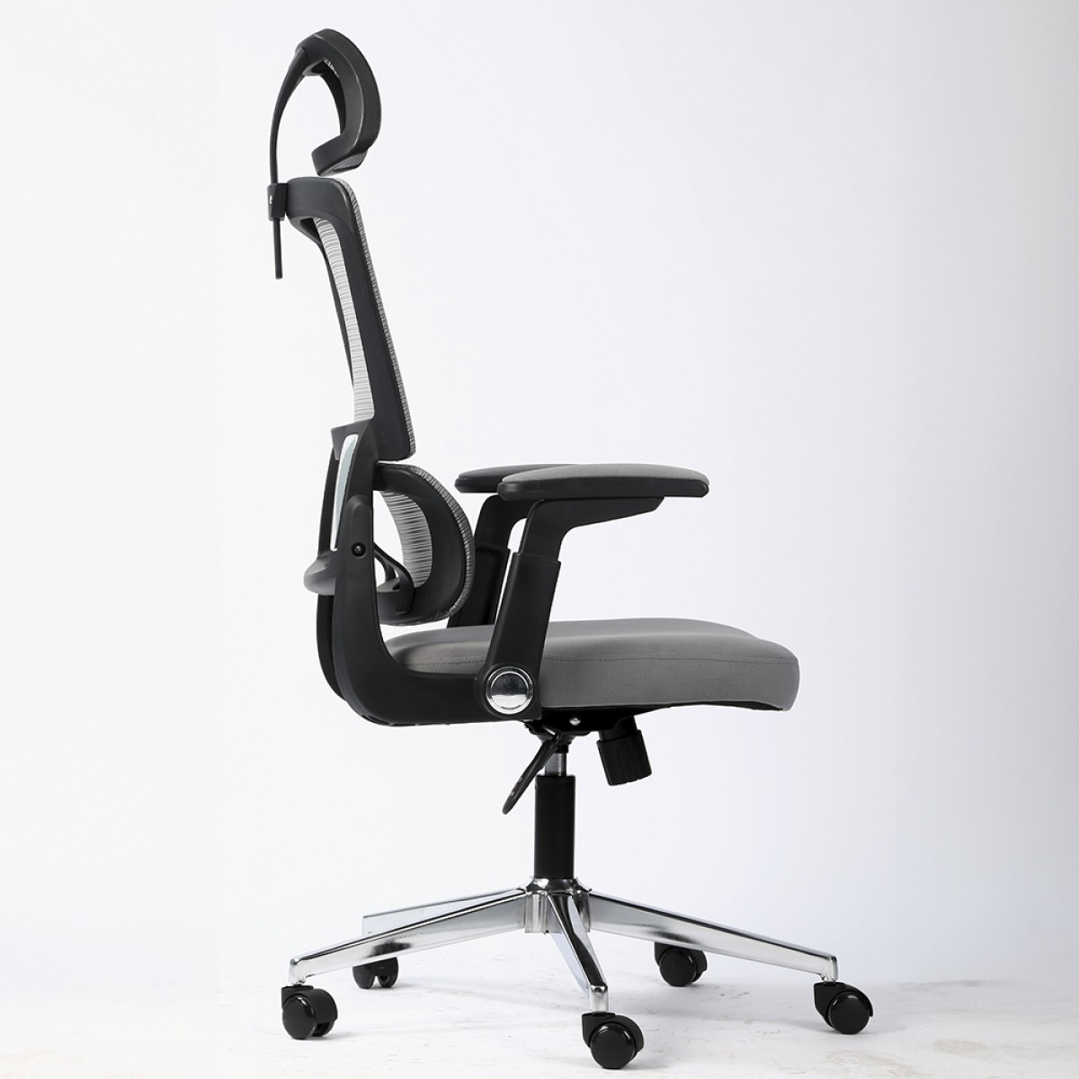 Cadeira de Escritório Bluecase Office Ergo Prime, Cinza Claro, Estrutura Preto, BCOP-03GLBK