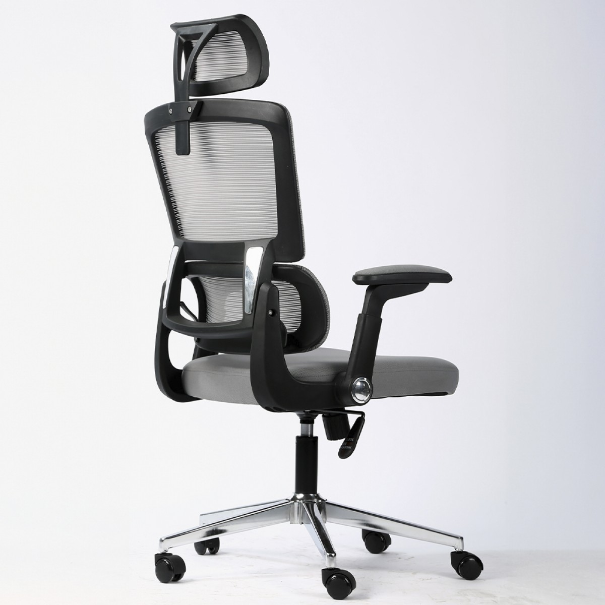 Cadeira de Escritório Bluecase Office Ergo Prime, Cinza Claro, Estrutura Preto, BCOP-03GLBK