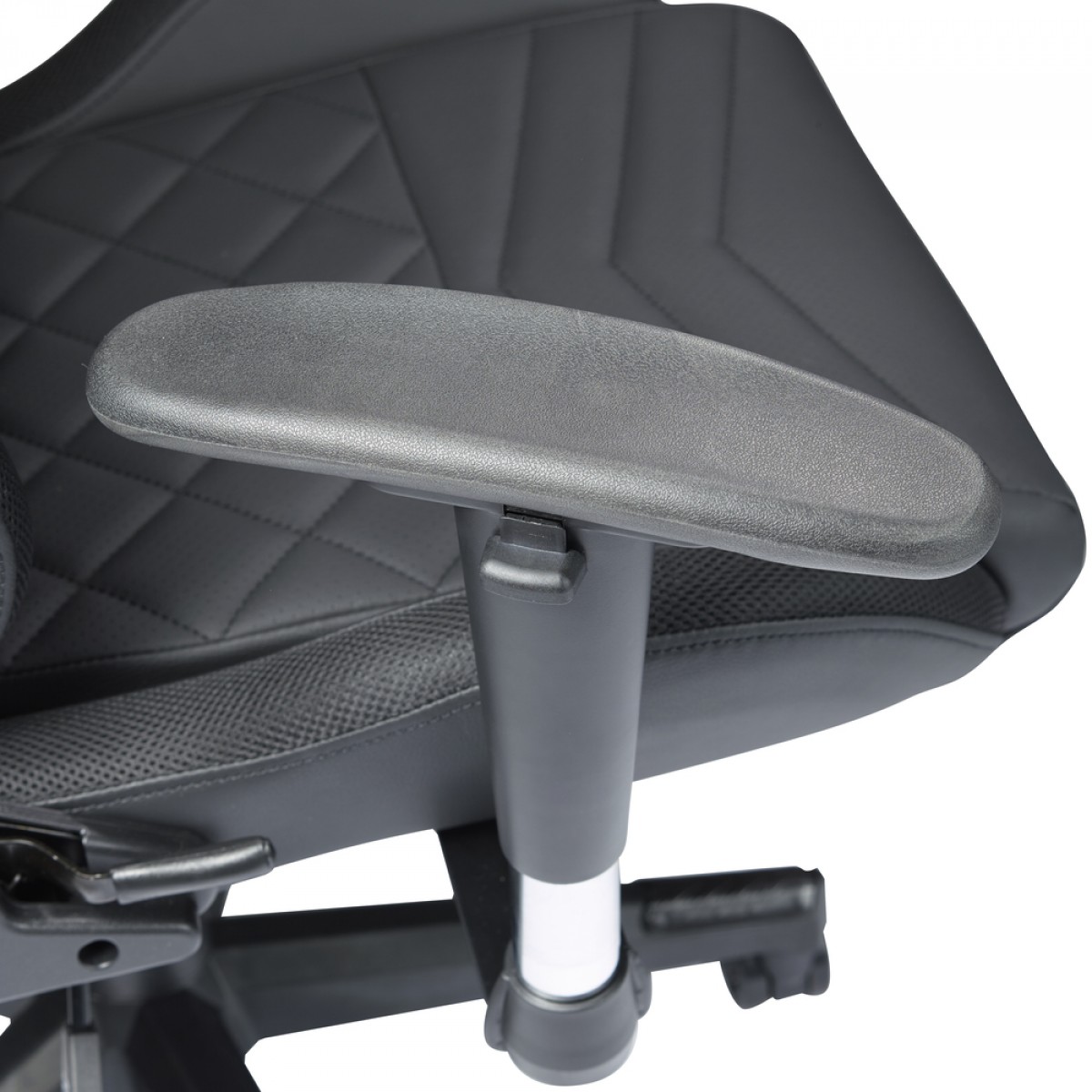 Cadeira Gamer Riotoro, Spitfire X1S, RGB, Reclinável, Black, GC-30X1S