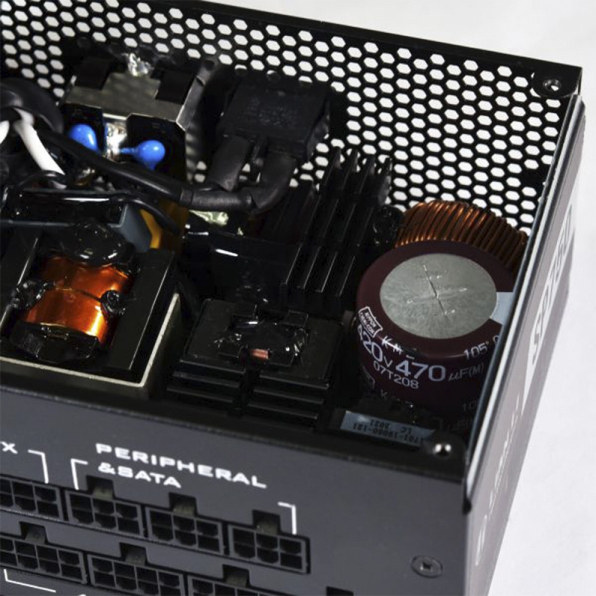 Fonte Lian Li SP750, 750W, PFC Ativo, Full Modular, 80 Plus Gold, Black