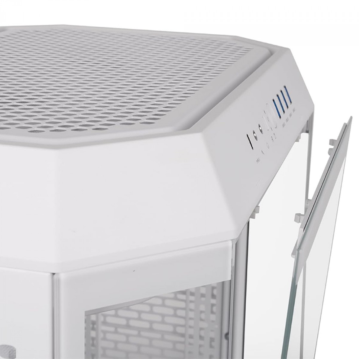 Gabinete Gamer Thermaltake The Tower 600 Snow, Mid Tower, Vidro Temperado, ATX, Sem Fonte, Com 2 Fans, Branco, CA-1Z1-00M6WN-00