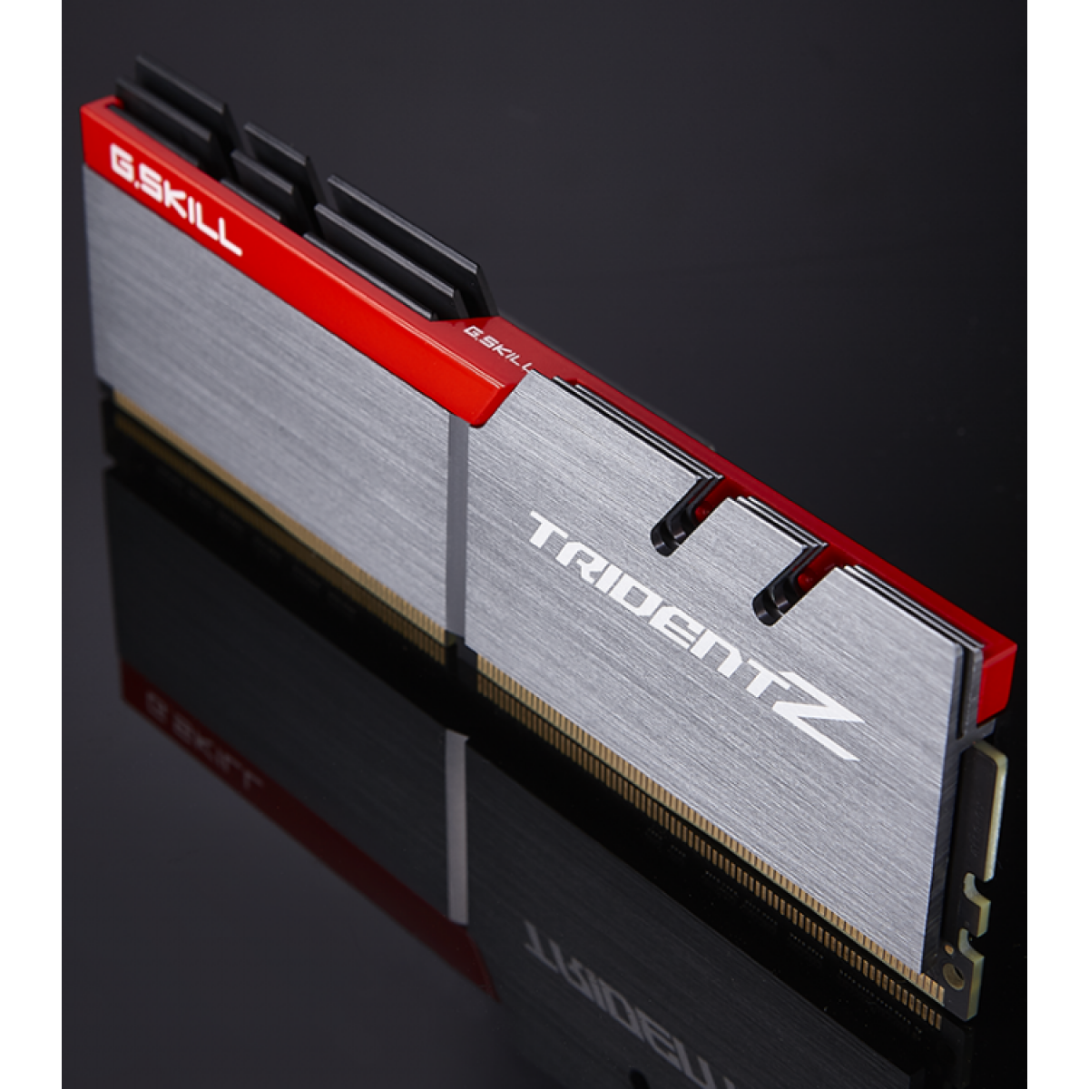 Memória DDR4 G.Skill Trident Z, 16GB (2x8GB) 3000MHz, F4-3000C15D-16GTZ
