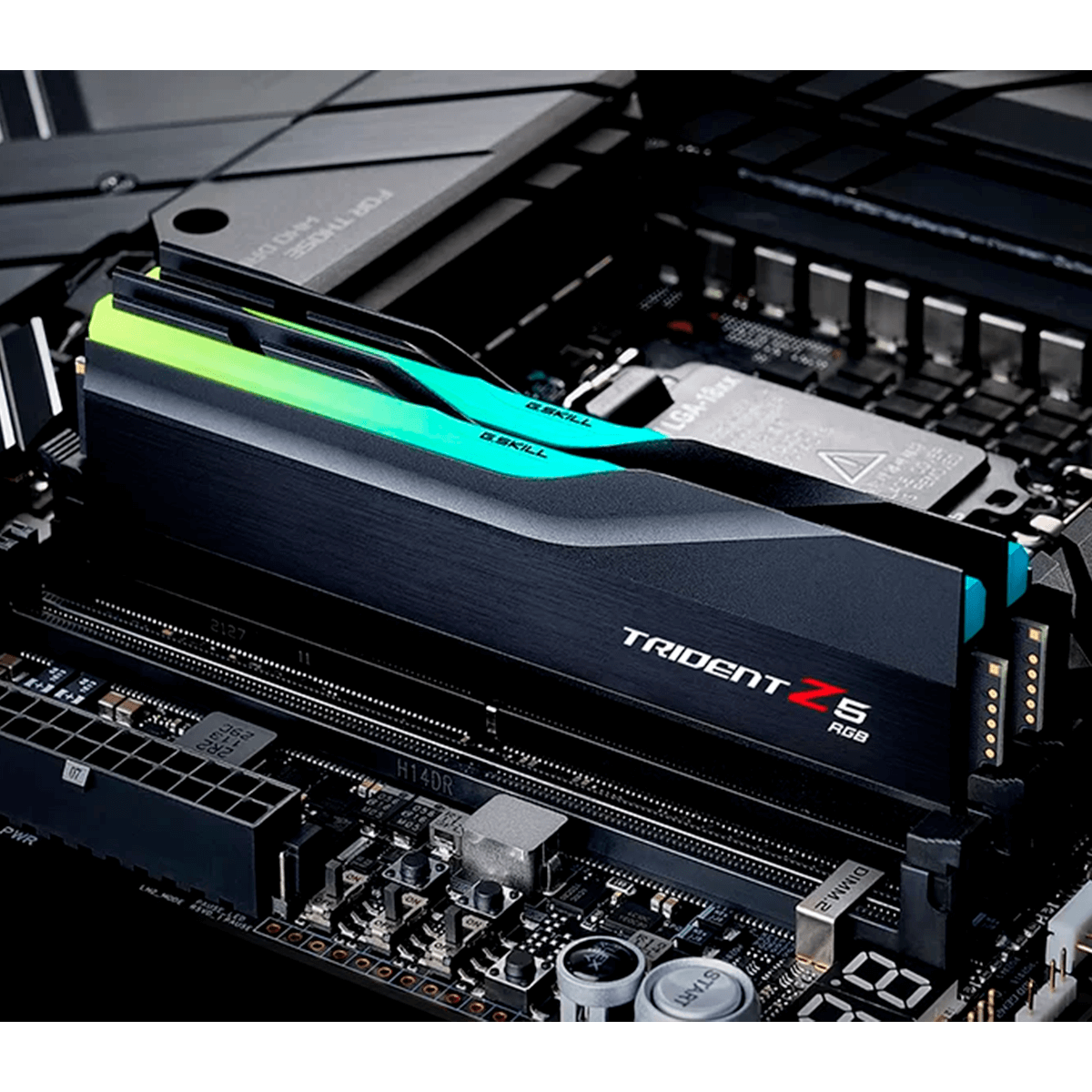 Memória DDR5 G.Skill Trident Z5 RGB, 32GB (2x16GB), 5600MHz, Black, F5-5600J4040C16GX2-TZ5RK