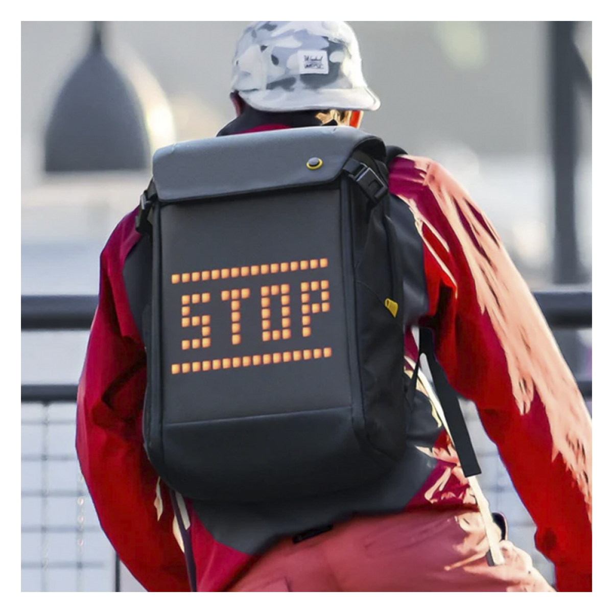 Mochila Divoom Backpack M, Com Display de led em Pixel Art, Preto