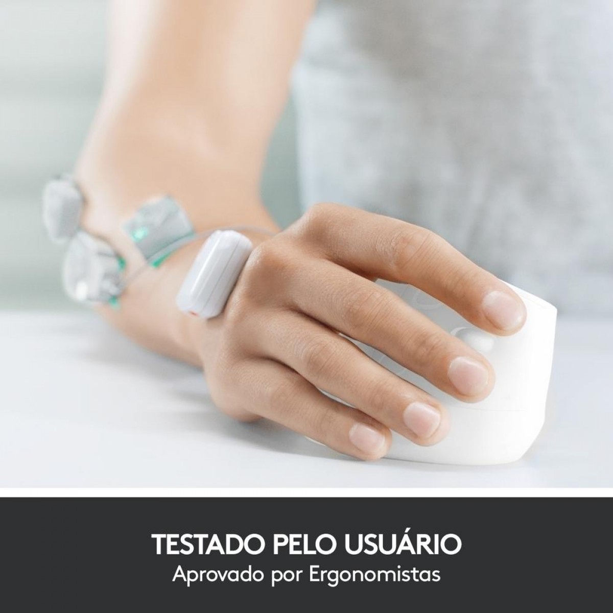 Mouse Logitech MX Vertical, Sem Fio/USB Unifying, Recarregável, 4000 DPI, 4 Botões, Grafite, 910-005449