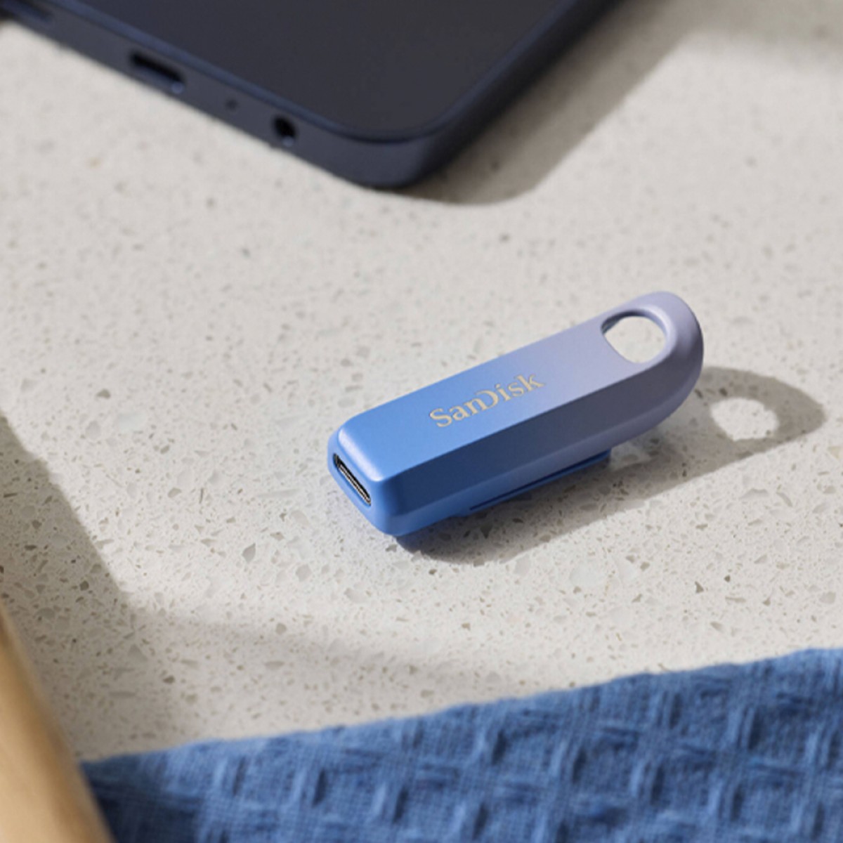Pendrive SanDisk Creator, 256GB, USB Type-C, 400MBs, Azul, SDCZ75C-256G-G46