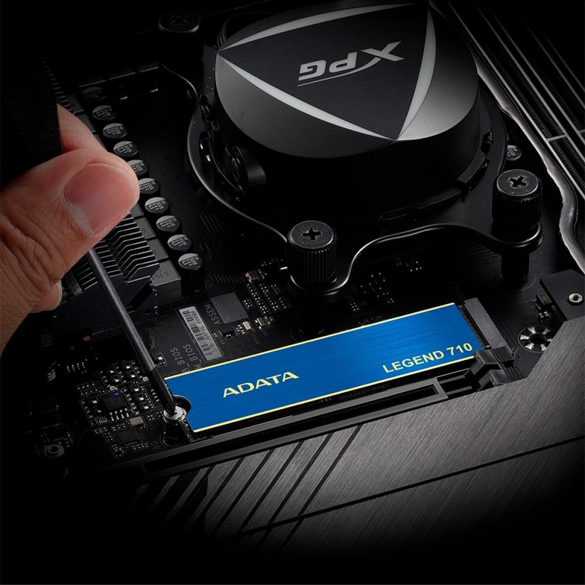 SSD Adata Legend 710, 2TB, M.2 2280 NVMe Leitura 2.400MBs, Gravação 1.800MBs, ALEG-710-2TCS