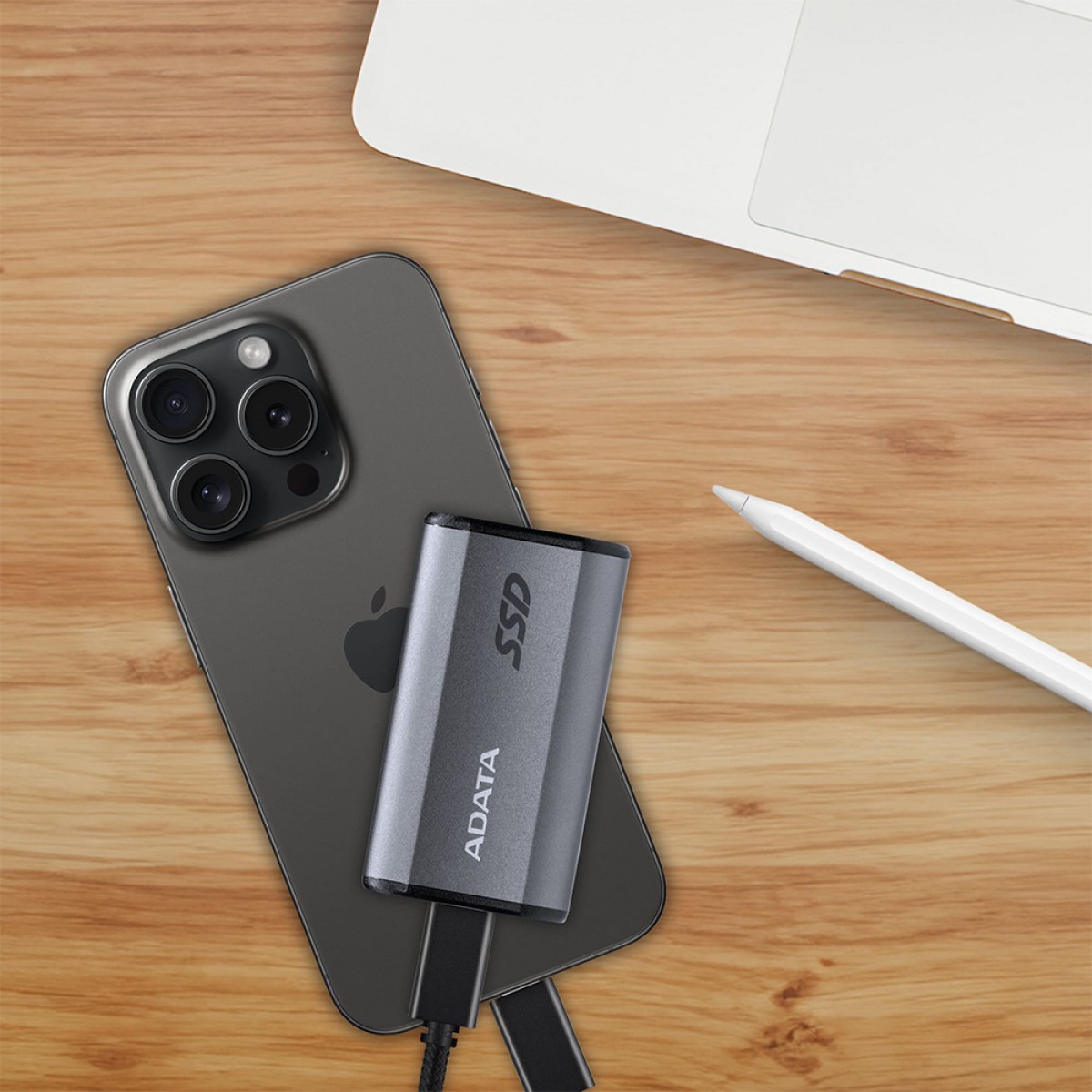 SSD Externo Portátil Adata Elite SE880, 500GB, USB 3.2 Gen 2x2, Leitura 2000MB/s, SAELI-SE880-500GCGY