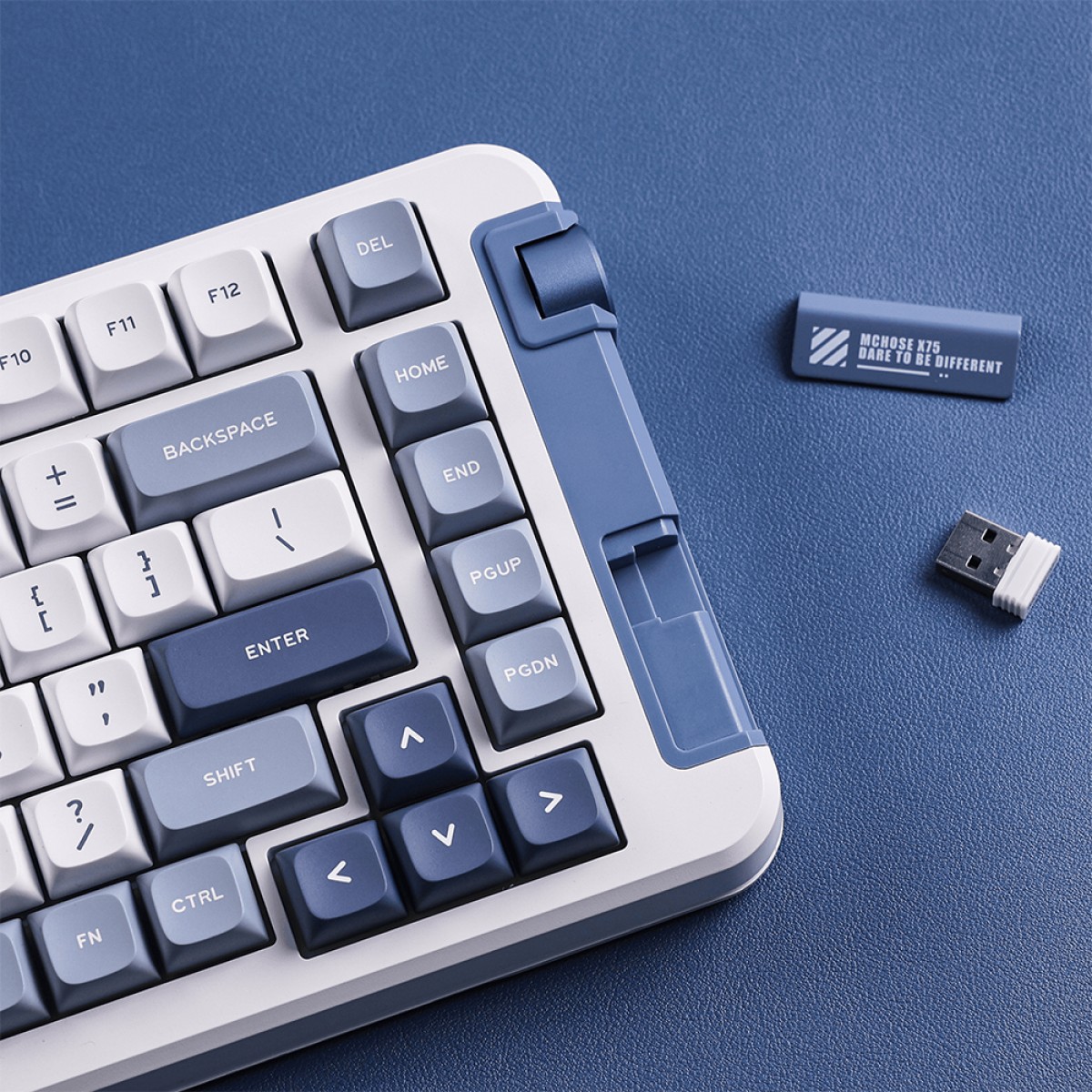 Teclado Mecânico Gamer MCHOSE X75, Wireless, Bluetooth, RGB, Switch Hyacinth, ANSI, Layout 75%, Azul e Branco, X75-3A